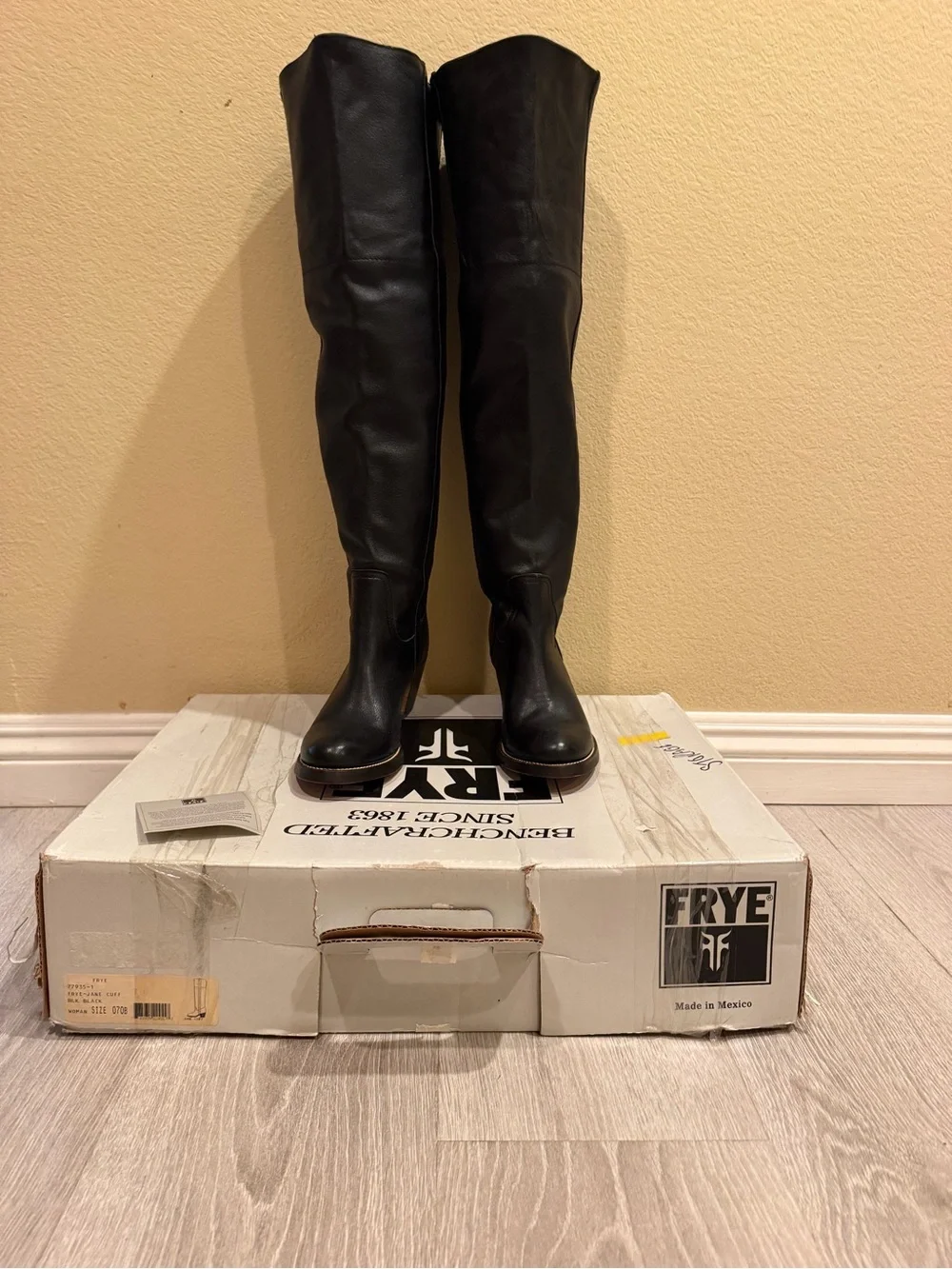 New w/Orig Box Frye “Jane” Over The Knee Cuff Black Leather Boots #77935  Size 7